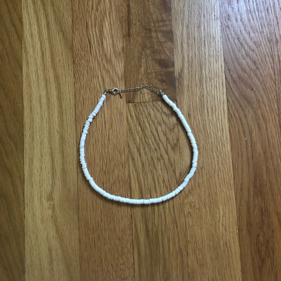 White Beaded Necklace - Picture 2 of 4